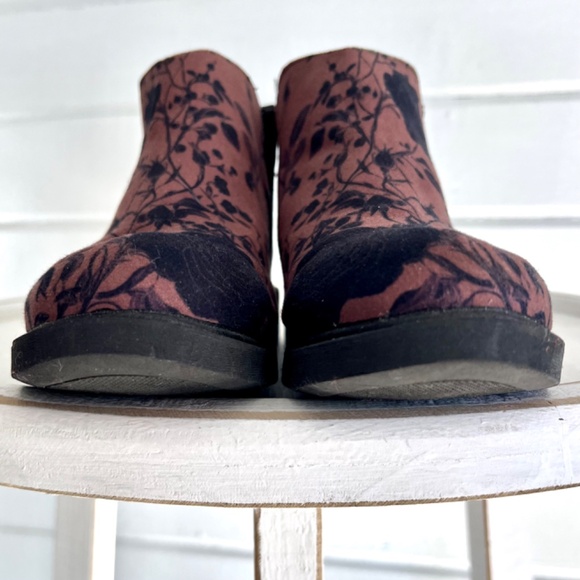 ROGUE  & WOLF Sepia Rose Romance Vegan Chelsea Boots - 39/ US 7.5 - Picture 7 of 11